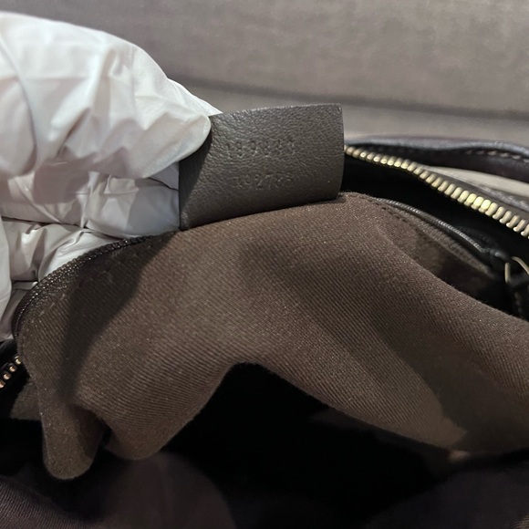 Authentic Gucci Abbey GG Monogram Shoulder Bag - Picture 13 of 16